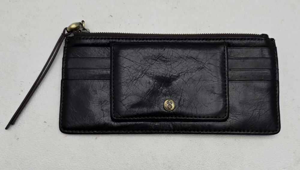 Hobo International Women's Amaze Slim Card Wallet Crinkle Leather Black